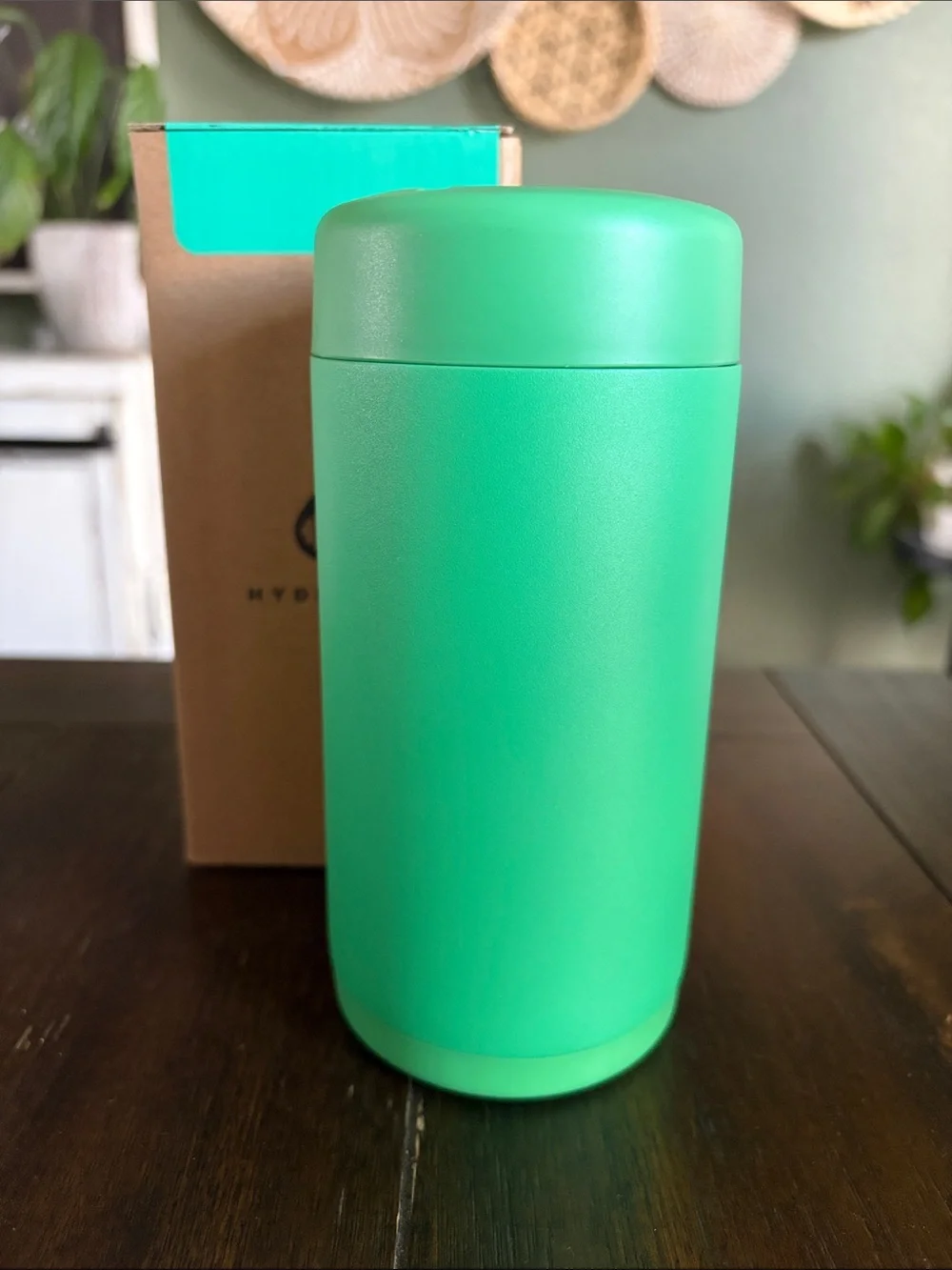 HydroJug 12oz Slim Can Cooler in Clover! New!